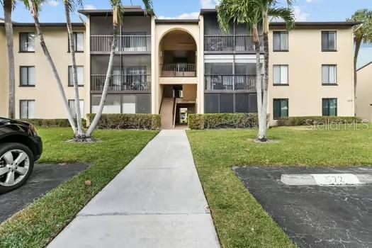 Picture of 629 Sea Pine Way Unit D1, Greenacres FL 33415