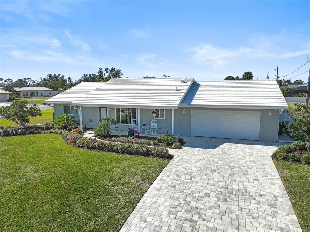 Picture of 308 Matisse Circle E, Nokomis, FL 34275