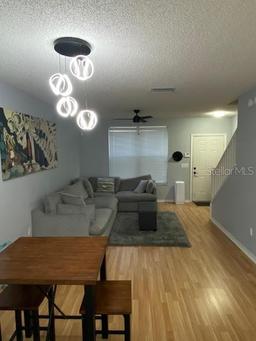 Picture of 6603 Osprey Lake Circle, Riverview, FL 33578