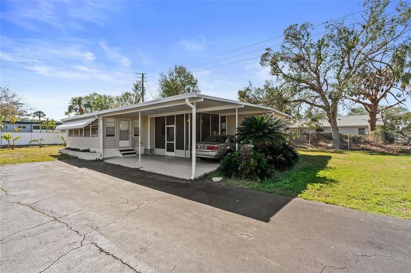 Picture of 703 Corsica Court, Bradenton FL 34207