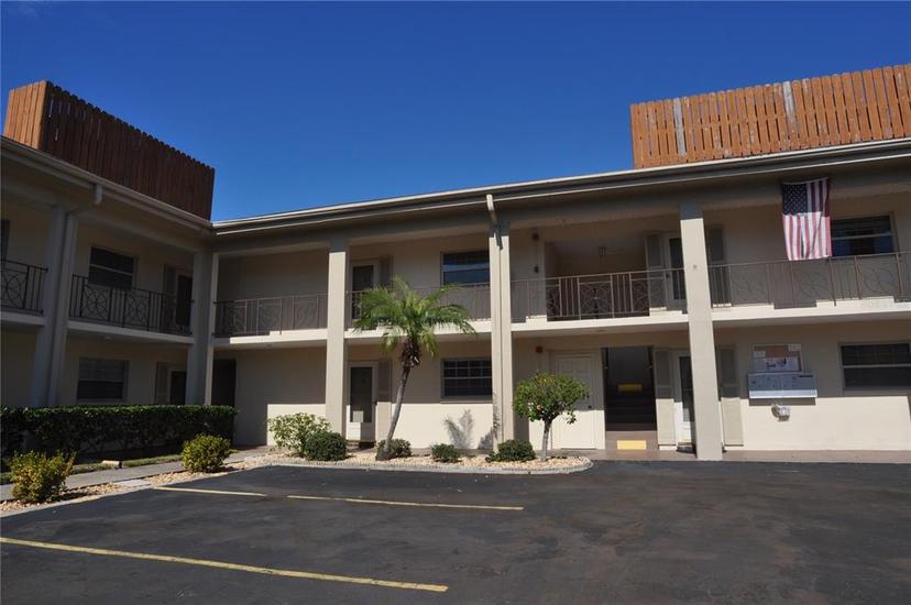 Picture of 19029 Us Highway 19 N Unit 6-16, Clearwater FL 33764