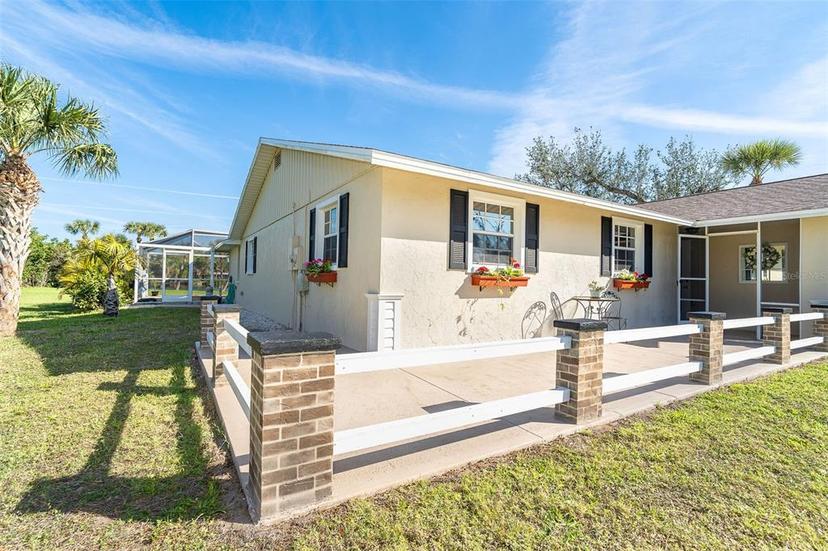 Picture of 891 Harmony Lane, Englewood FL 34223
