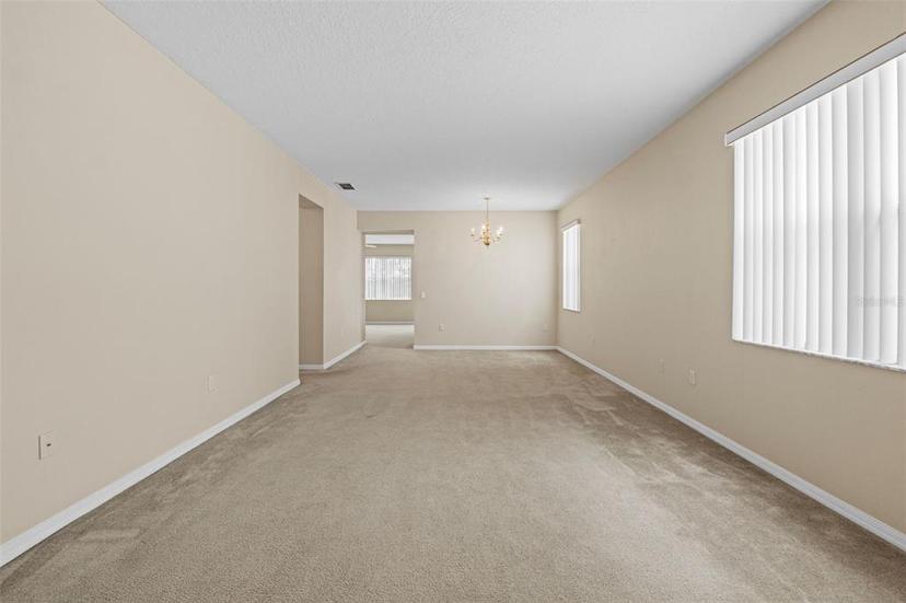 Picture of 319 Sand Ridge Drive, Davenport FL 33896