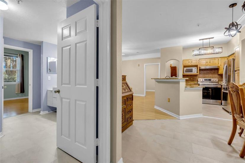 Picture of 6663 Queens Borough Avenue Unit 108, Orlando FL 32835