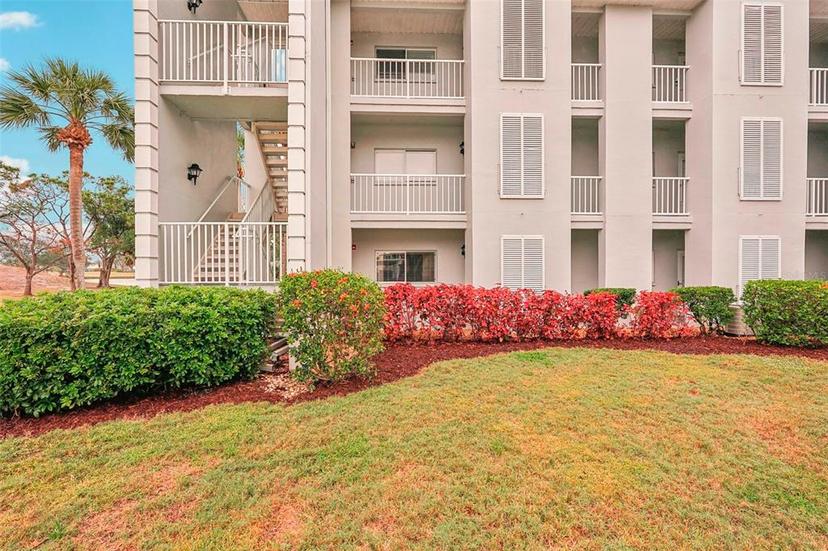 Picture of 404 Cerromar Circle N Unit 108, Venice FL 34293