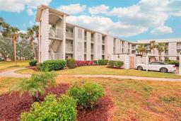 Picture of 404 Cerromar Circle N Unit 108, Venice, FL 34293