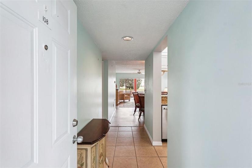 Picture of 404 Cerromar Circle N Unit 108, Venice FL 34293