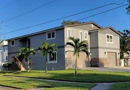 Picture of 1600 Pennsylvania Avenue Ne, St Petersburg, FL 33703