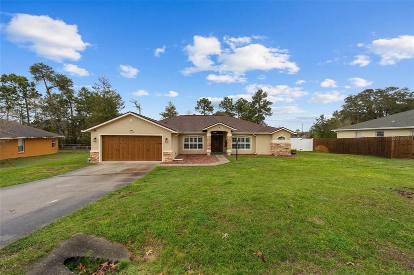 Picture of 4933 SW 109Th Loop, Ocala FL 34476