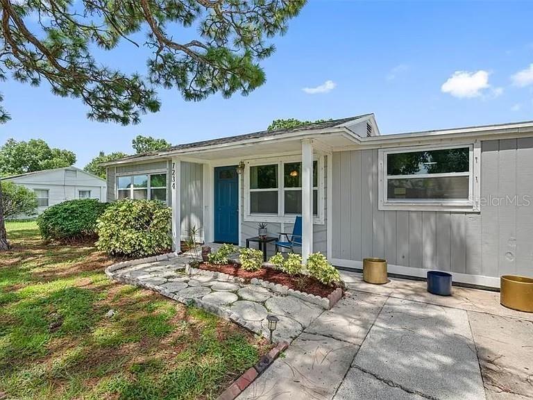 Picture of 7234 12Th Street N, St Petersburg FL 33702