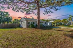 Picture of 7234 12Th Street N, St Petersburg, FL 33702