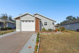 Picture of 37401 Wedgewood Drive, Zephyrhills, FL 33542