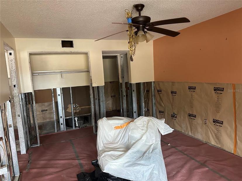 Picture of 4712 Marine Parkway Unit 103, New Port Richey FL 34652