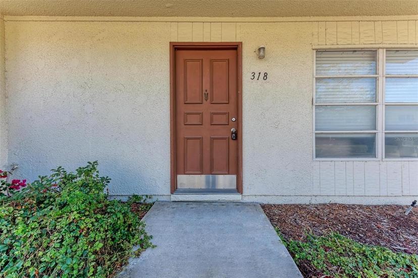 Picture of 318 Barlow Avenue Unit 71, Sarasota FL 34232
