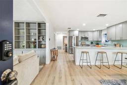 Picture of 4535 33Rd Avenue N, St Petersburg, FL 33713