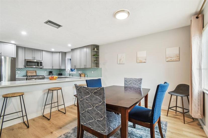 Picture of 4535 33Rd Avenue N, St Petersburg FL 33713