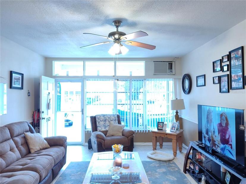 Picture of 5745 40Th Avenue N Unit 152B, Kenneth City FL 33709