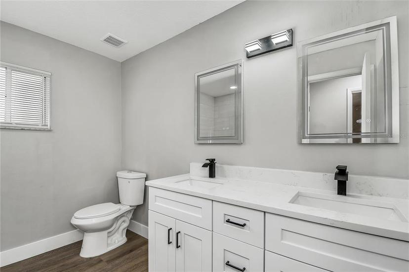 Picture of 8607 Tarragon Drive, Orlando FL 32825