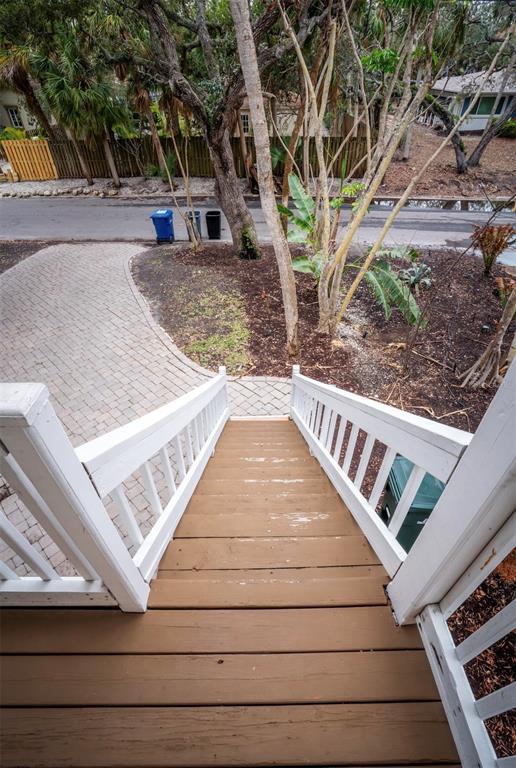 Picture of 5169 Oxford Drive, Sarasota FL 34242