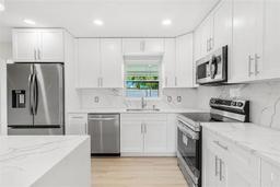 Picture of 10971 90Th Avenue, Seminole, FL 33772