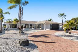 Picture of 6518 Senegal Palm Way, Apollo Beach, FL 33572