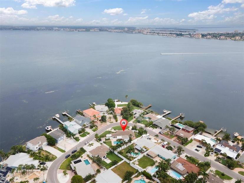 Picture of 911 Boca Ciega Isle Drive, St Pete Beach FL 33706