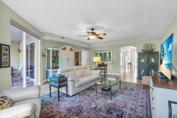 Picture of 702 Granada Avenue Unit 7, Venice, FL 34285