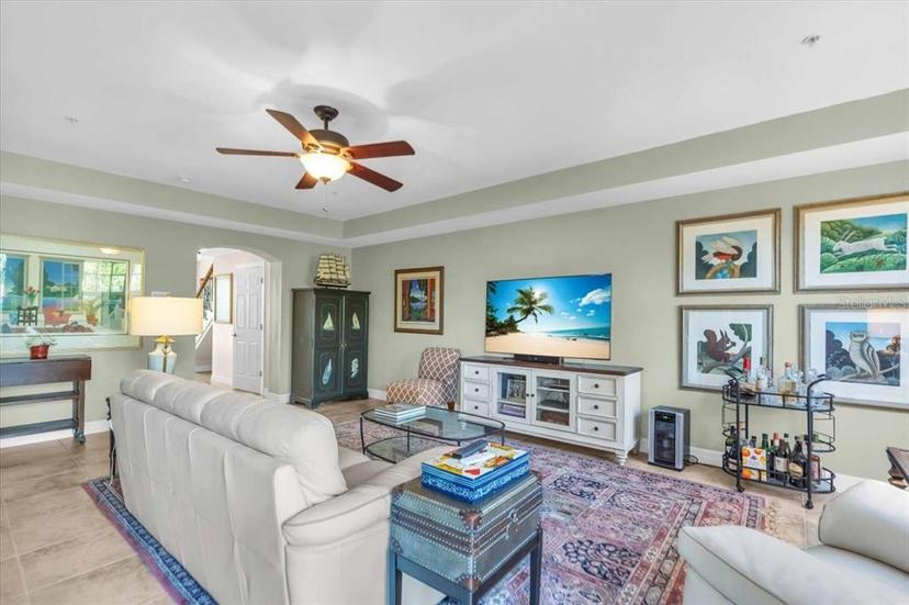 Picture of 702 Granada Avenue Unit 7, Venice FL 34285