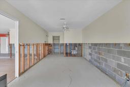 Picture of 833 White Cap Circle Unit 8, Venice, FL 34285