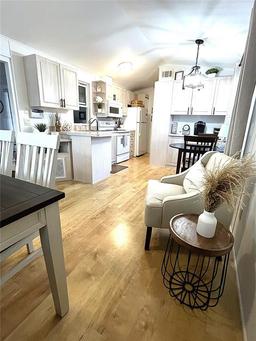 Picture of 3300 26Th Avenue E Unit 229, Bradenton, FL 34208