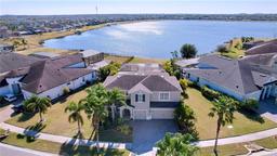 Picture of 11525 Lake Lucaya Drive, Riverview, FL 33579