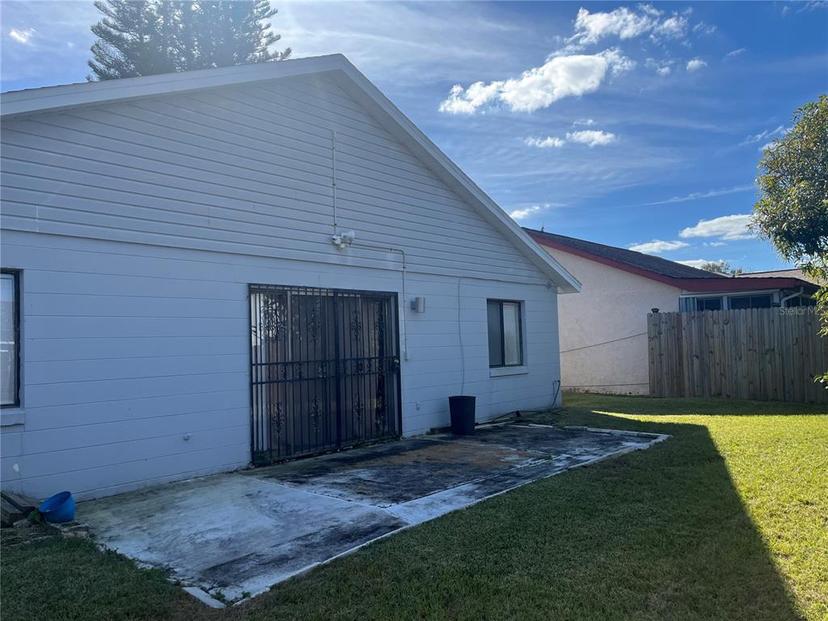 Picture of 136 Pinewood Circle, Kissimmee FL 34743