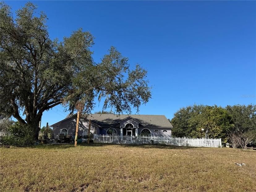 Picture of 17901 Coralwood Lane, Groveland FL 34736