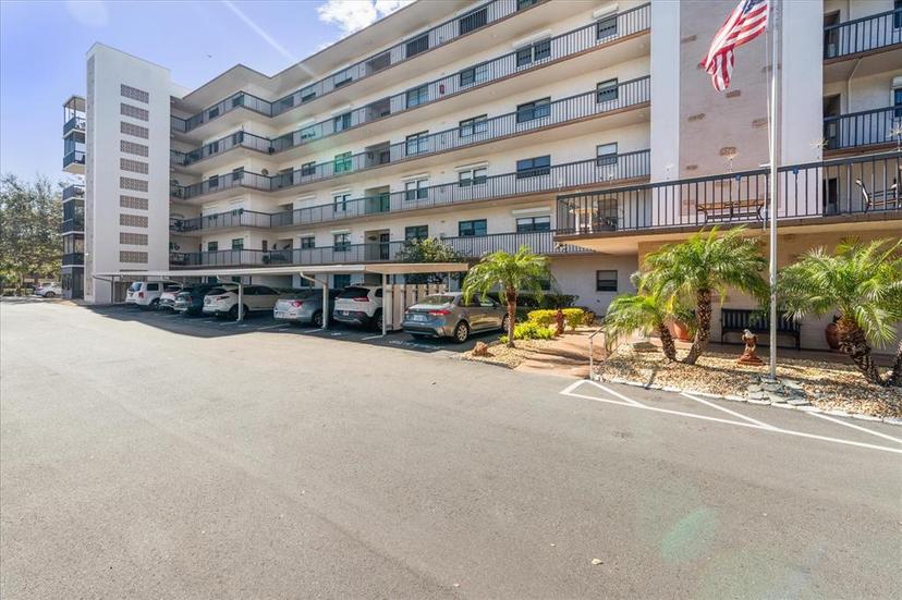 Picture of 8186 Terrace Garden Drive N Unit 604, St Petersburg FL 33709