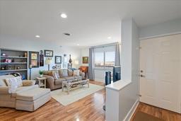 Picture of 8186 Terrace Garden Drive N Unit 604, St Petersburg, FL 33709