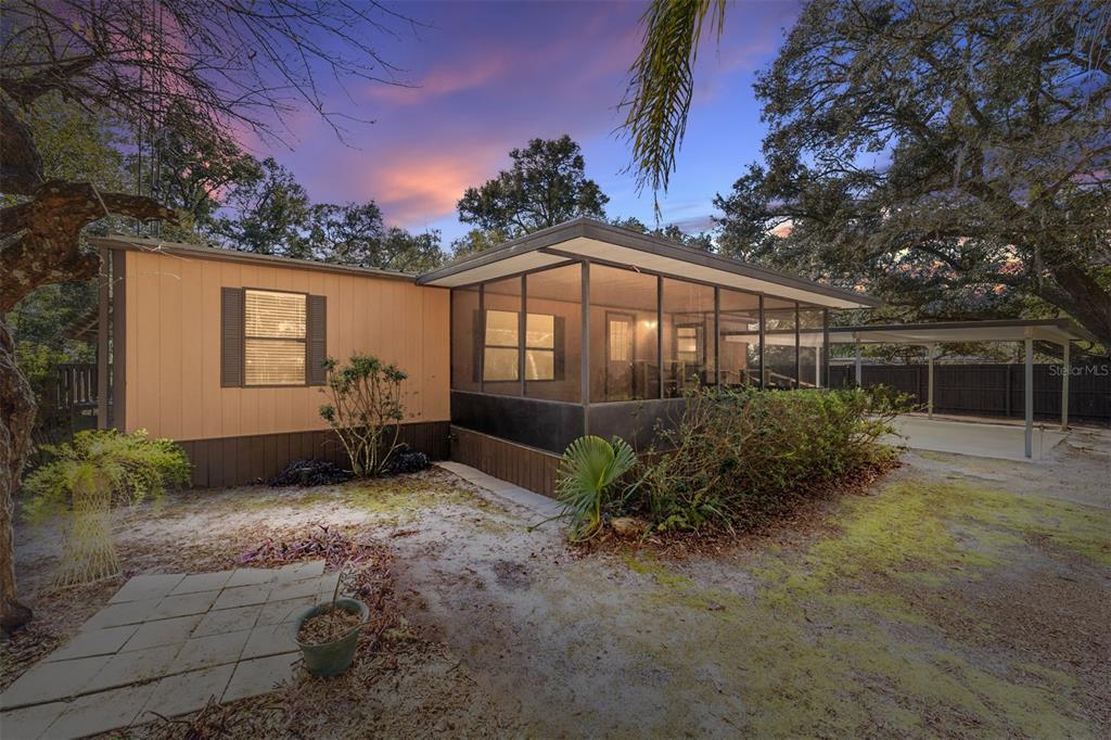 Picture of 13168 NE 19Th Lane, Silver Springs, FL 34488