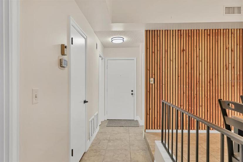 Picture of 2421 Crispin Court Unit E3, Sarasota FL 34235