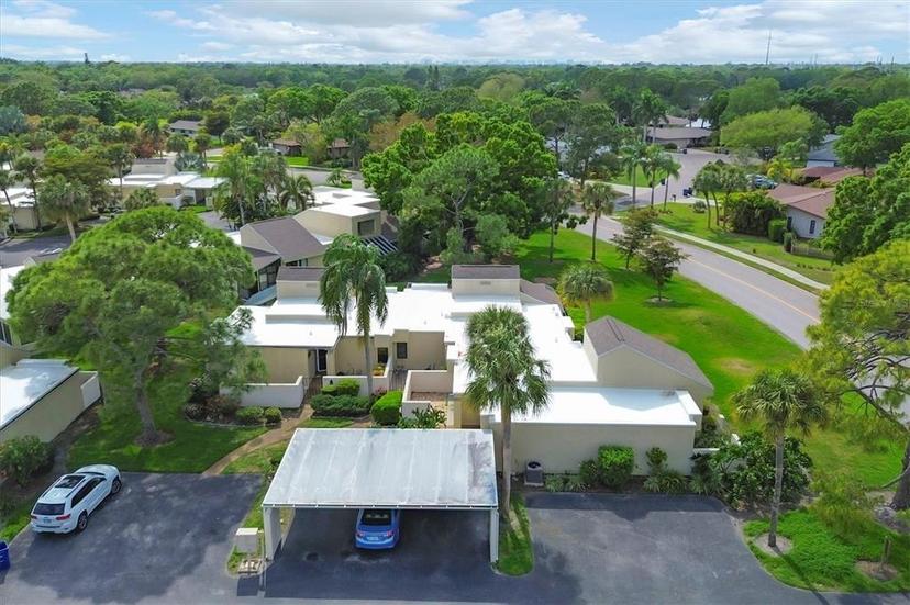 Picture of 2421 Crispin Court Unit E3, Sarasota FL 34235