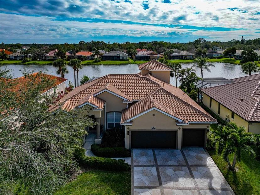 Picture of 4917 Sabal Lake Circle, Sarasota FL 34238