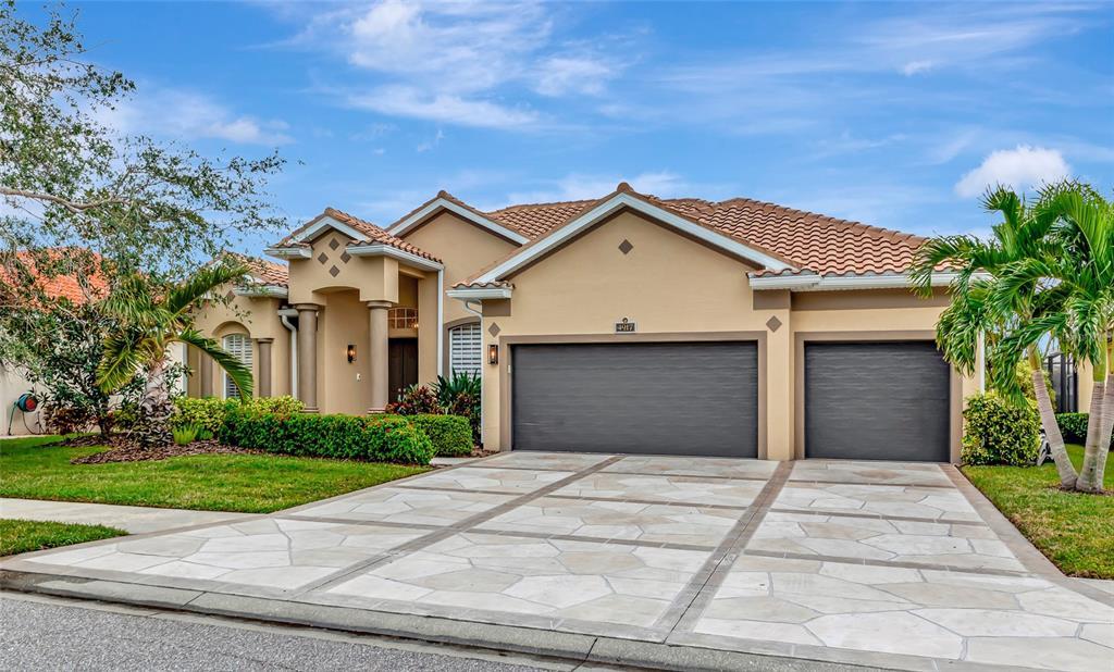 Picture of 4917 Sabal Lake Circle, Sarasota, FL 34238