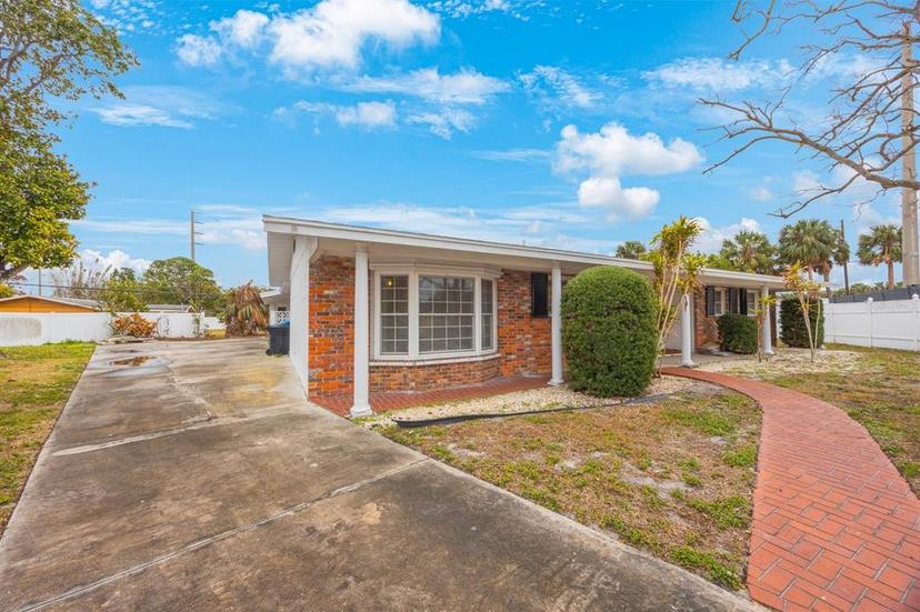 Picture of 5290 38Th Way S, St Petersburg FL 33711