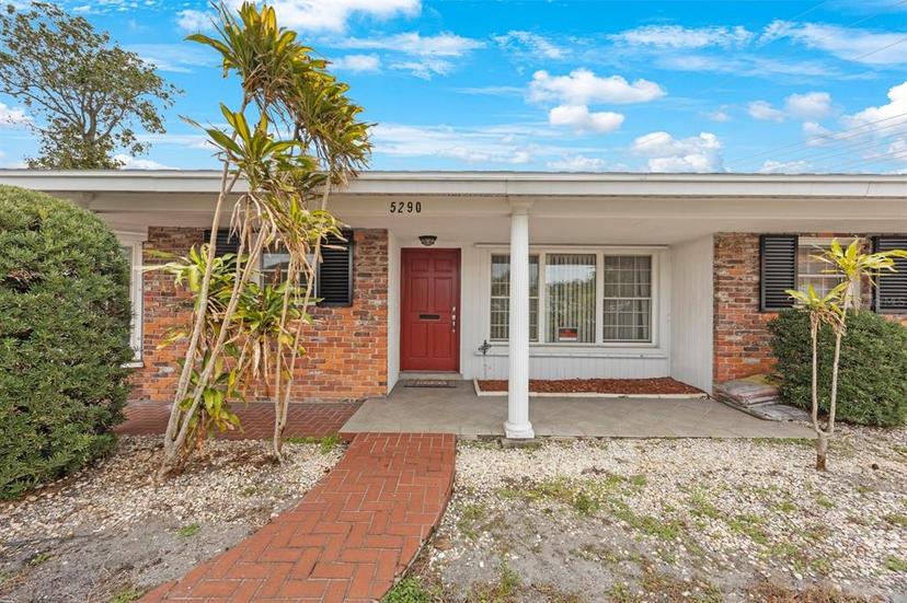 Picture of 5290 38Th Way S, St Petersburg FL 33711