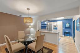Picture of 7340 Silver Fern Boulevard Unit 5, Sarasota, FL 34241