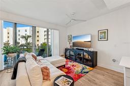 Picture of 1703 N Tamiami Trail Unit 209, Sarasota, FL 34234