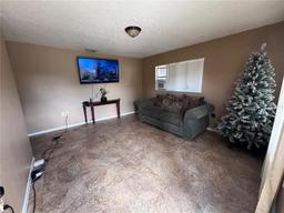 Picture of 589 Duncan Circle E, Auburndale, FL 33823