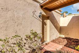Picture of 706 Santa Cruz Lane Unit 706, Howey In The Hills, FL 34737