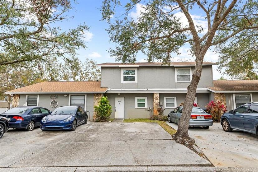 Picture of 10061 Lake Oak Circle, Tampa FL 33624
