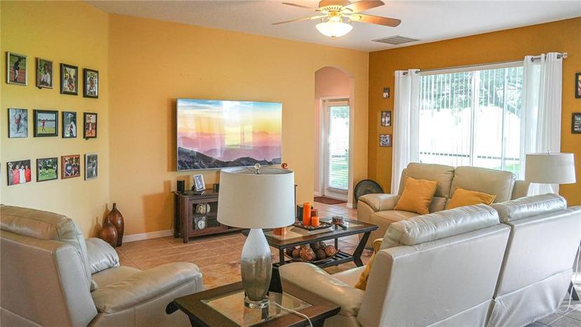 Picture of 4055 Beacon Ridge Way, Clermont FL 34711