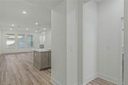 Picture of 13552 Autumn Harvest Avenue, Winter Garden, FL 34787
