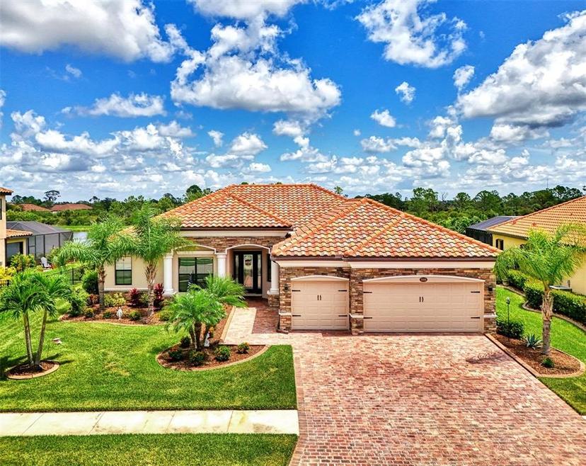 Picture of 20686 Valprato Court, Venice FL 34293